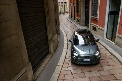 „FIAT 500“ ir „Armani“ 2